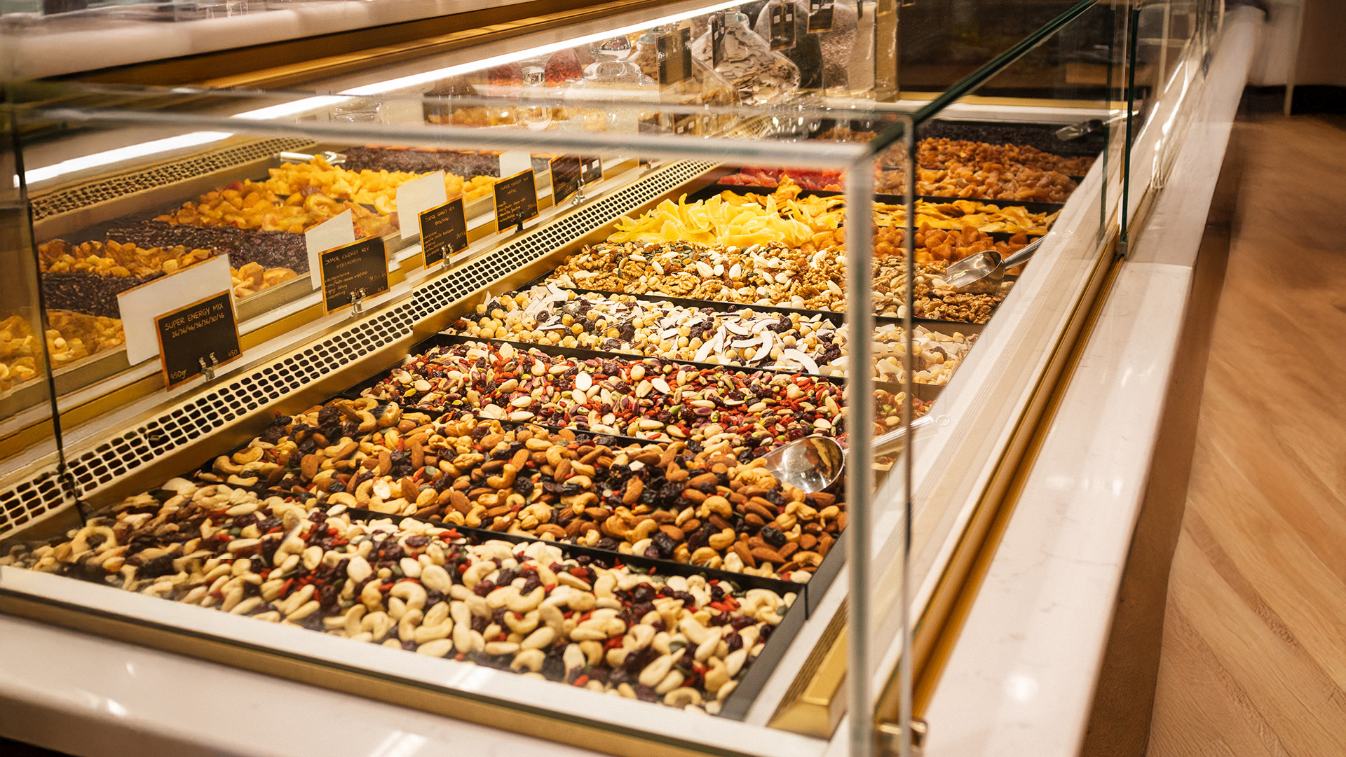 Ξηροί καρποί και αποξηραμένα φρούτα